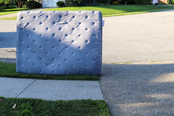 Mattress Removal Service in Tempe